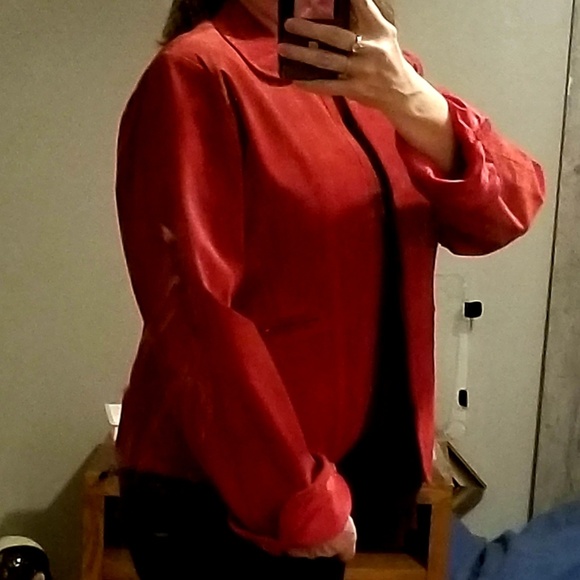 CHADWICKS Red Suede Front Zip Jacket w/pockets - Picture 4 of 5